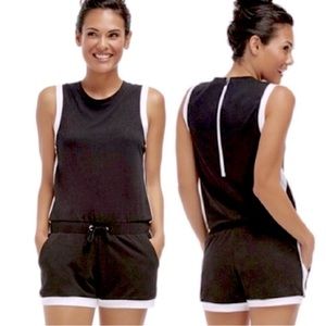 Fabletics Lakeside Romper With Pockets!! Medium Black White Retail $65!!